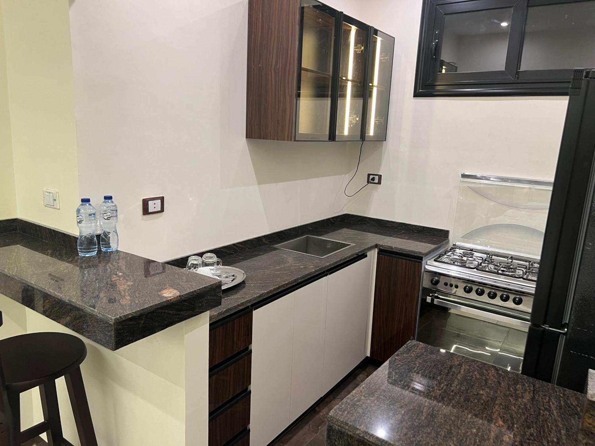 Apartment Private In Private In New 90th Street